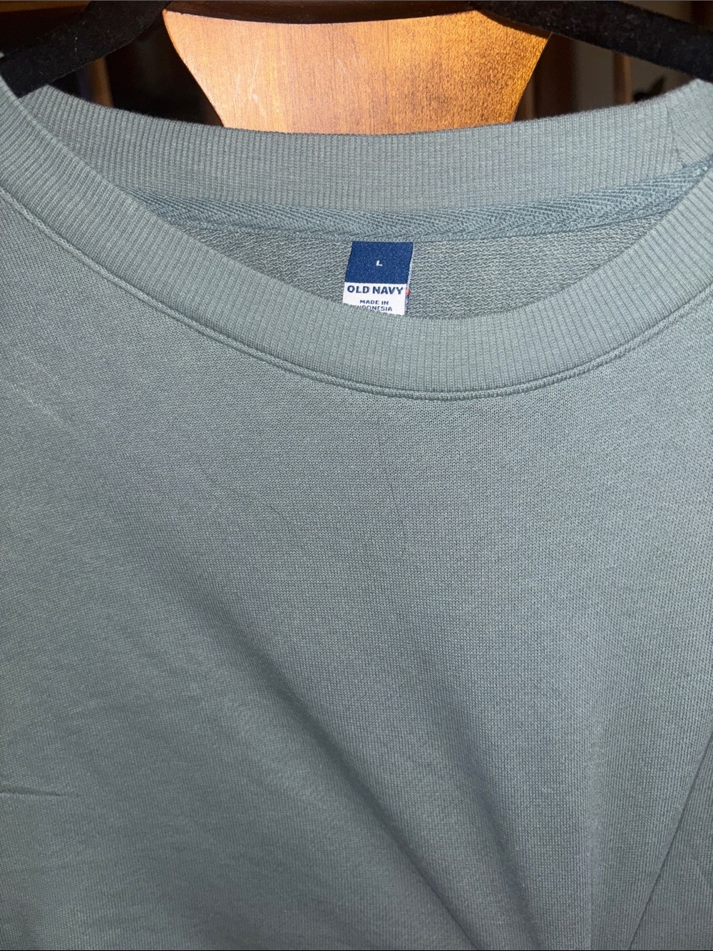 Old Navy Light Sage Green Crewneck Sweatshirt - Picture 2 of 4